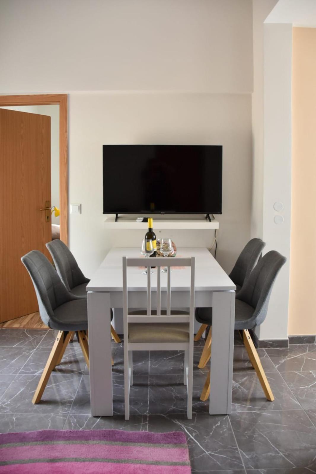 Apartment Yelena Rose West Zadar Buitenkant foto